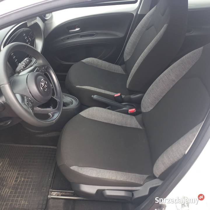 TOYOTA AYGO X AUTOMAT Męcina