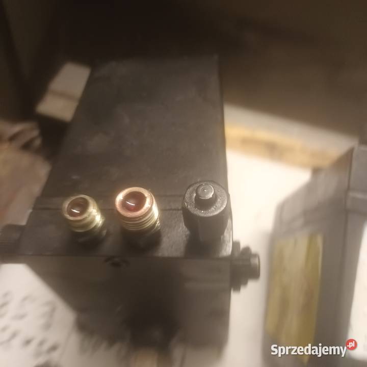 Pompka hydrauliczna ręczna podnoszenie kabiny Rusiec