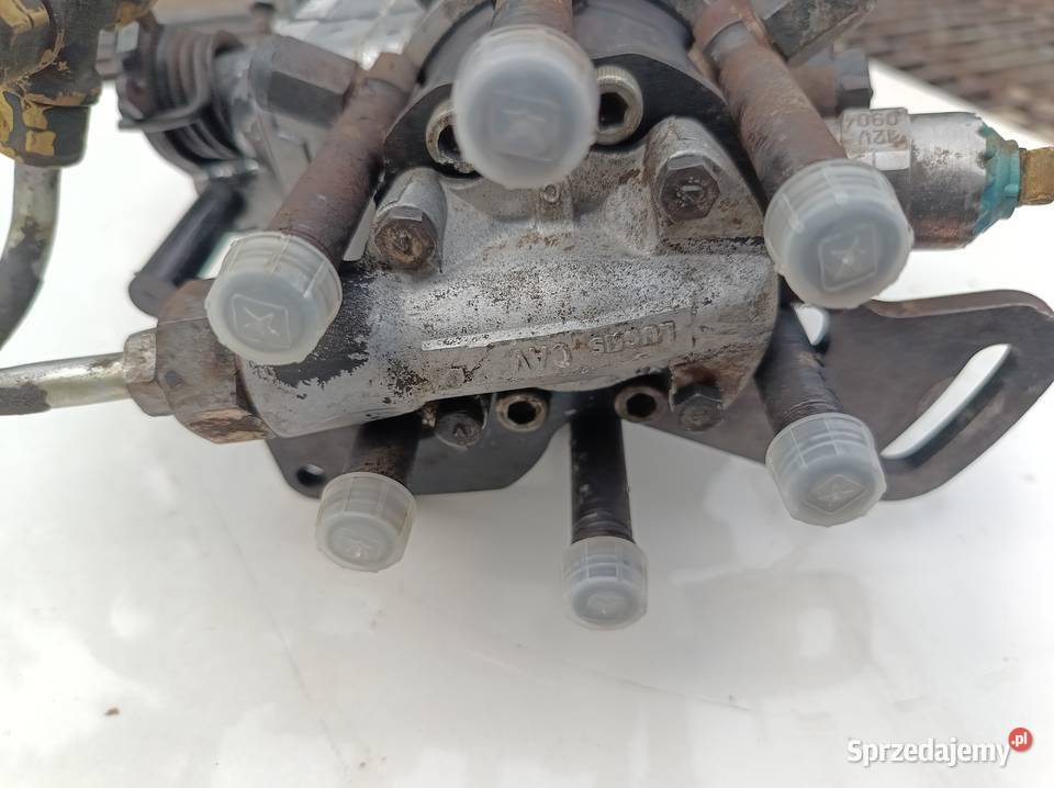 Sprzedam pompę wtryskową LUCAS CAV 945 Case Przemyśl