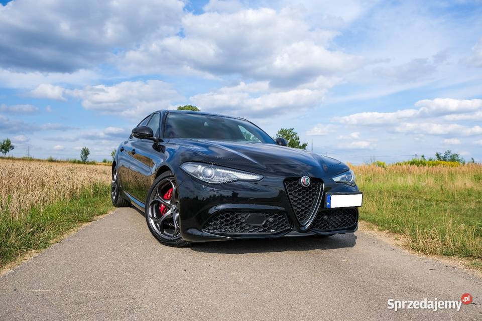 Alfa Romeo Giulia 20 VELOCE TI Q2 2021 światła do jazdy dziennej małopolskie