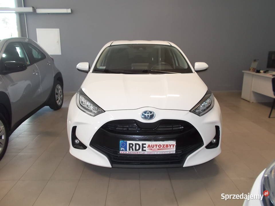 TOYOTA YARIS 15 benzhybrydaautomat Dębica