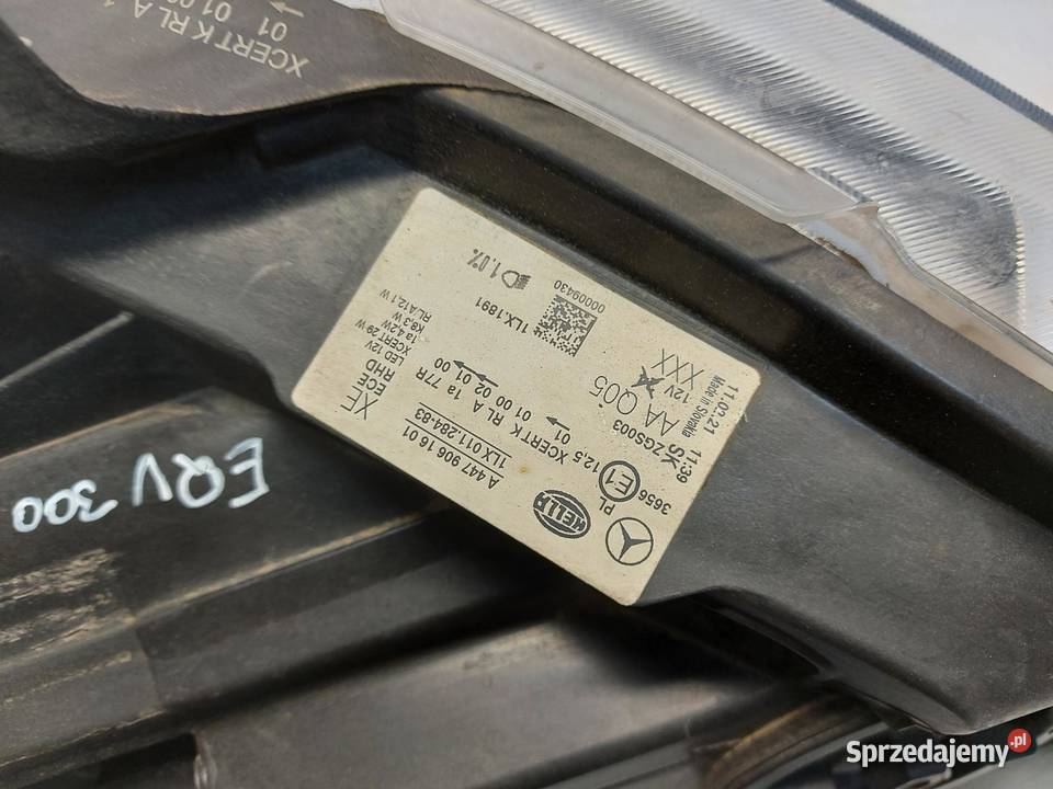 Mercedes EQV w447 Vklasa 2021 lampa lewa przód