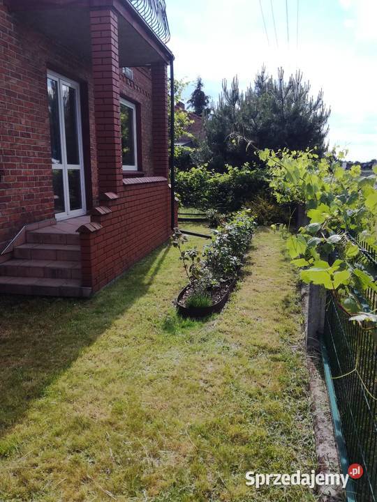 Dom ze stodołą i garażem Grójec Wielki