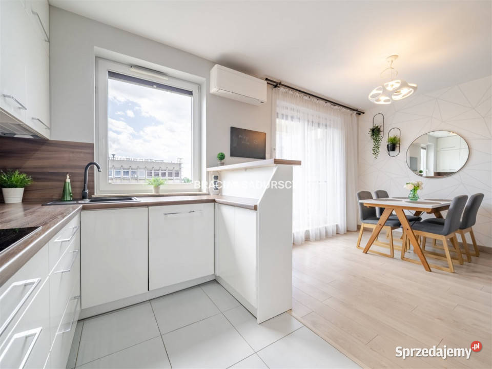 Mieszkanie Kraków Przewóz 6194m2 3 pokoje Piętro 4 sprzedam