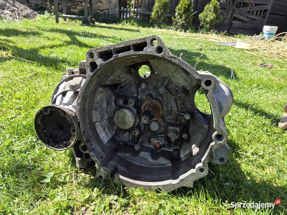 Uszkodzona skrzynia biegow manualna koda octavia Legnica