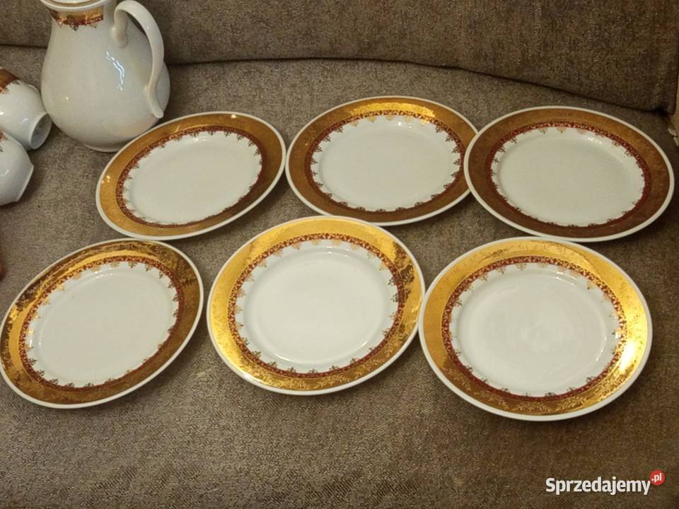 Staryporcelanowy serwis kawowy z sygnaturą