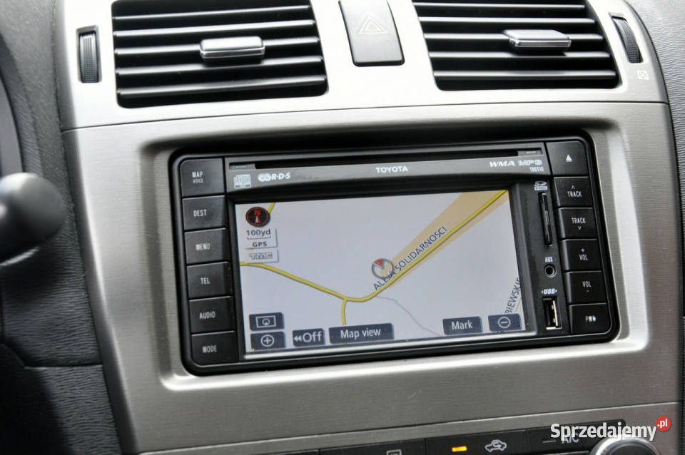 Toyota Avensis Toyota Avensis 18VVTi 147 Węgrów