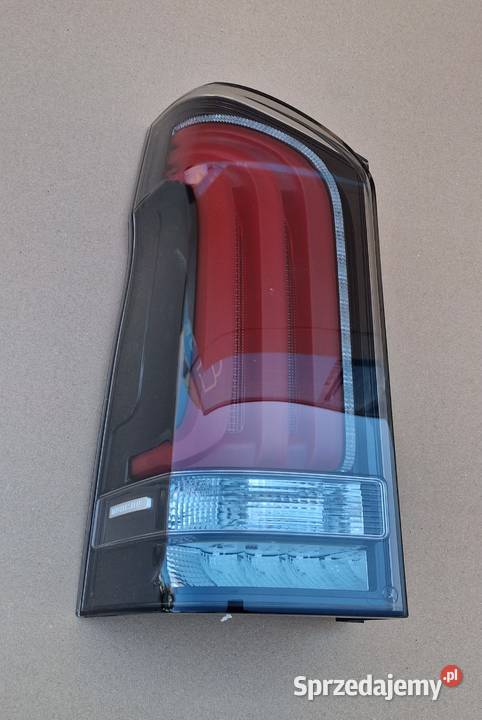 MERCEDES VITO V KLASA LIFT MARCO POLO LAMPA LEWA osobowe Bieleń