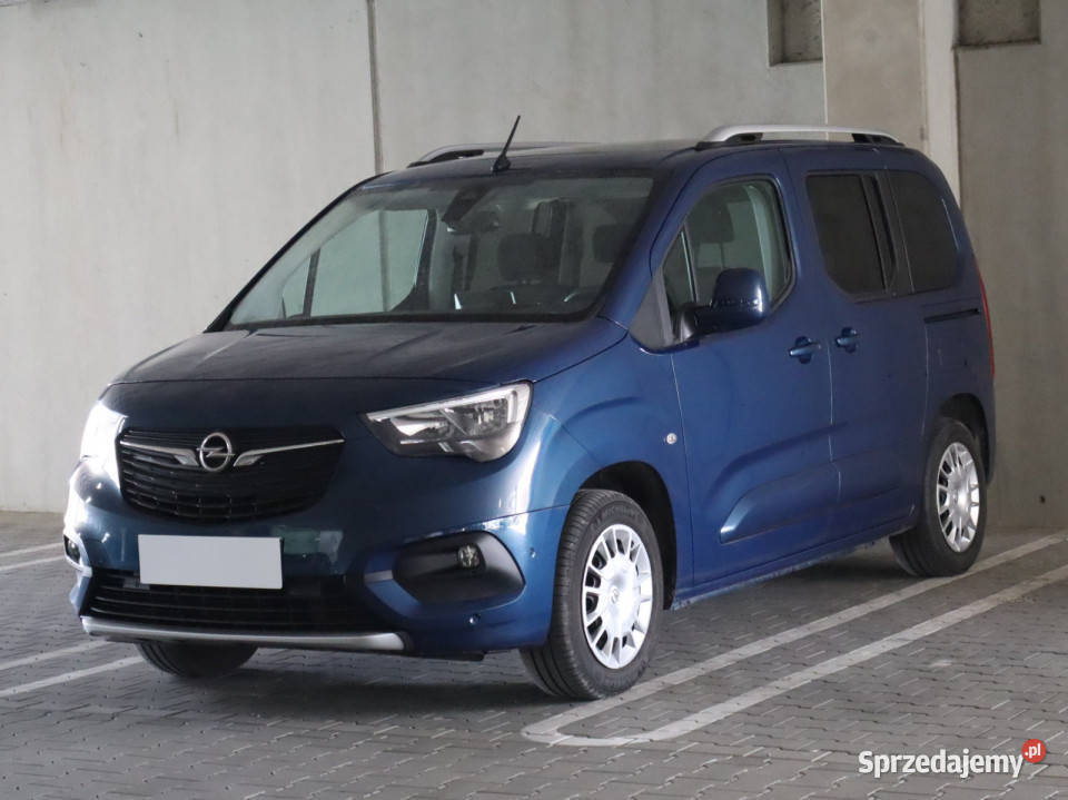 Opel Combo 15 CDTI relingi dachowe Motoryzacja sprzedam