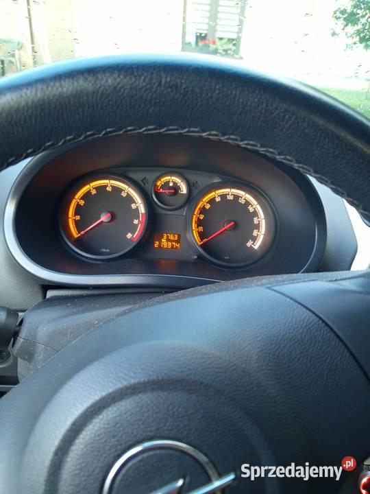 Sprzedam ładną Corse Corsa