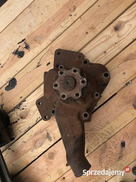 Mercedes Om 352 Pokrywa Zaworowa