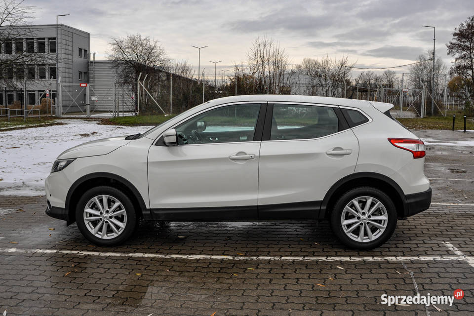 Nissan Qashqai Salon 114 Bezwypadkowy 2016 r dolnośląskie Wrocław