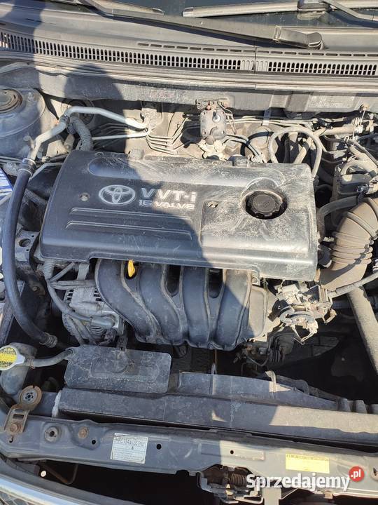 Toyota corolla 16 VVTi czysta benzyna sprawna garażowany Corolla