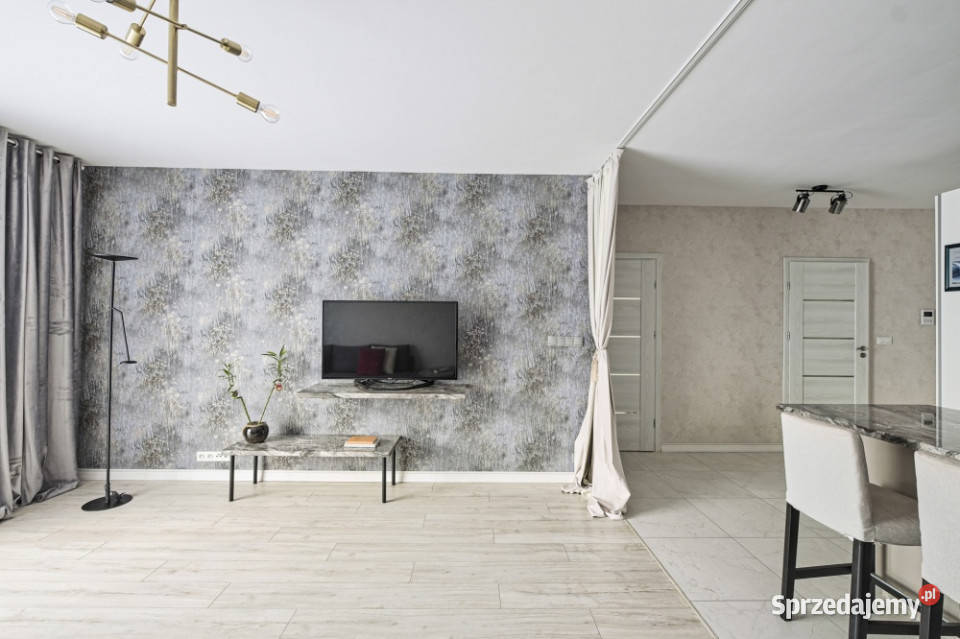 Jasne mieszkanie z dużym tarasem Nowe Warszawa