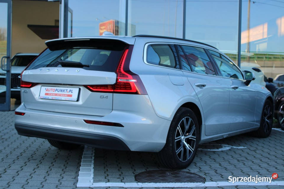 Volvo V60 2023r Fv23 Kamera FullLED HAK CarPLAY V60
