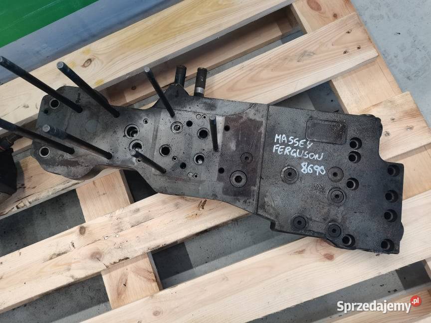 Rozdzielacz hydrauliczny Massey Ferguson 8670 wielkopolskie Wilkowo