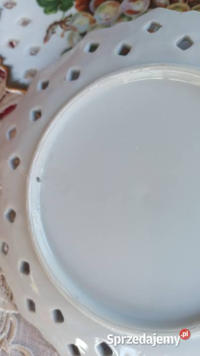 Talerzyk z owocami Biała porcelana
Ażury reliefy