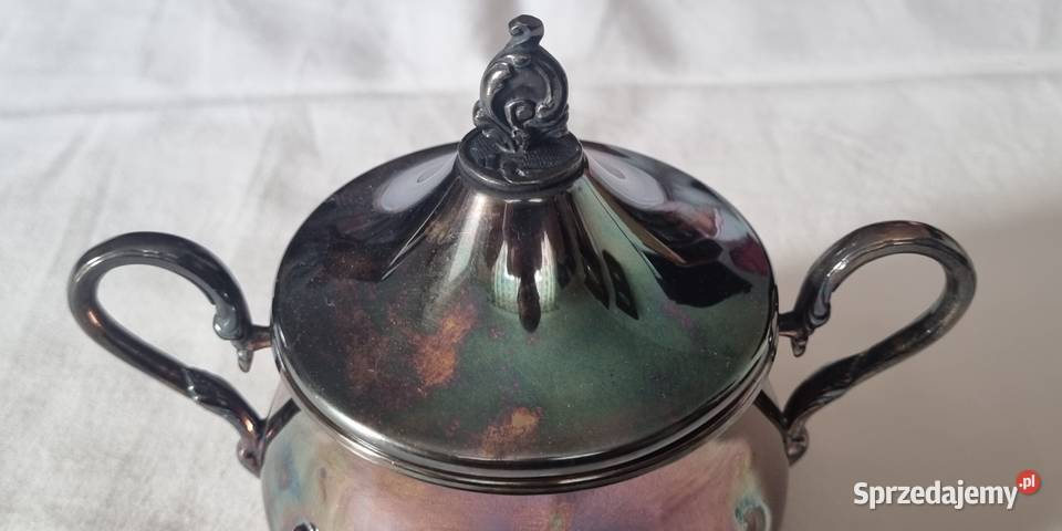 Zgrabna platerowana srebrem cukiernica na 4 Warszawa sprzedam