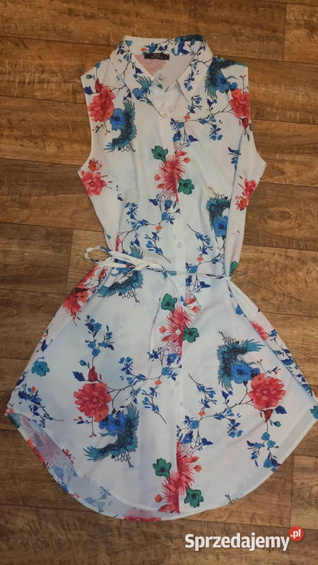 biała rozpinana sukienka w kwiaty Łódź