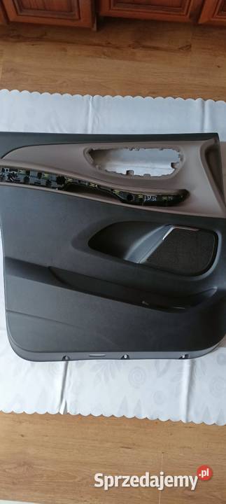 Boczek drzwi lewy przód Mercedes V klasa W 447 Wrocław