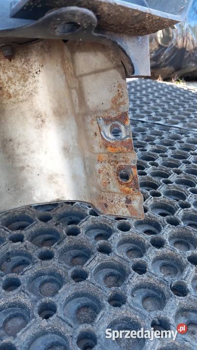 HYUNDAI COUPE TIBURON LIFT BŁOTNIK PRZÓD LEWY 2R osobowe Zbierkowo sprzedam