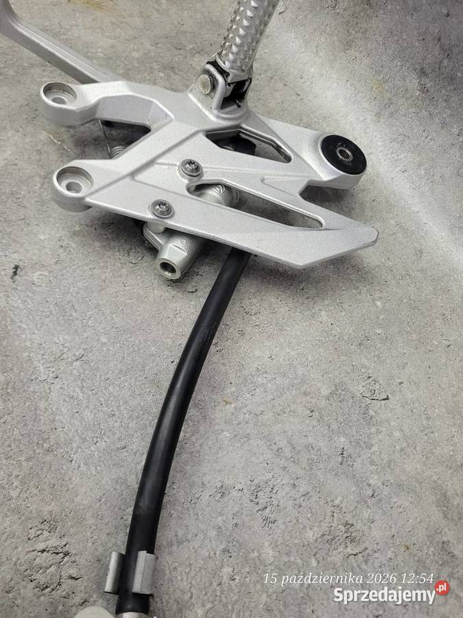 BMW S 1000 R S1000R K47 OEM PODNÓŻEK PRAWY SET Nowy Tomyśl