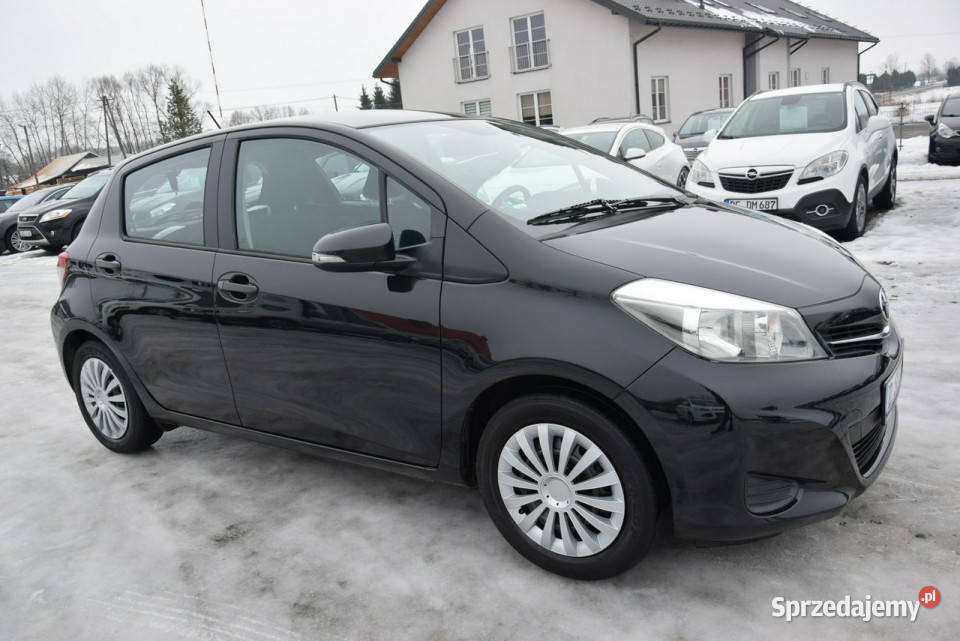 Toyota Yaris 13B Navi Kamera 107 2 KPL KÓŁ Yaris Majdan Sieniawski