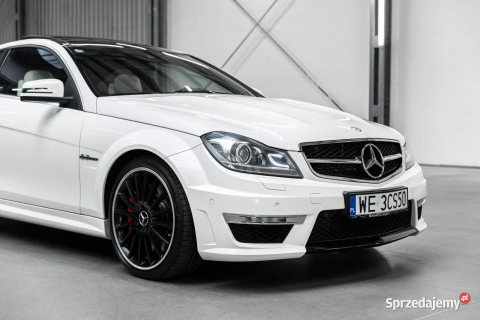 Mercedes C 63 AMG Coupe Performance 487 Japonia komputer pokładowy Węgrzce
