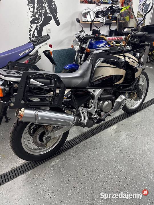 Honda Africa Twin 750 XRV rd07a 2 sztuki Honda Kobielice