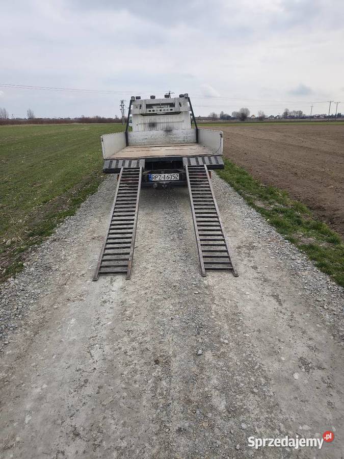 Sprzedam samochód Nissan Cabstar Przeworsk