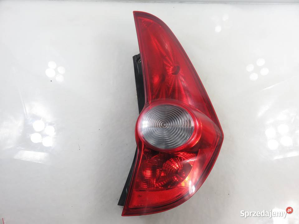 LAMPA PRAWA TYLNA OPEL AGILA B H08 89071614