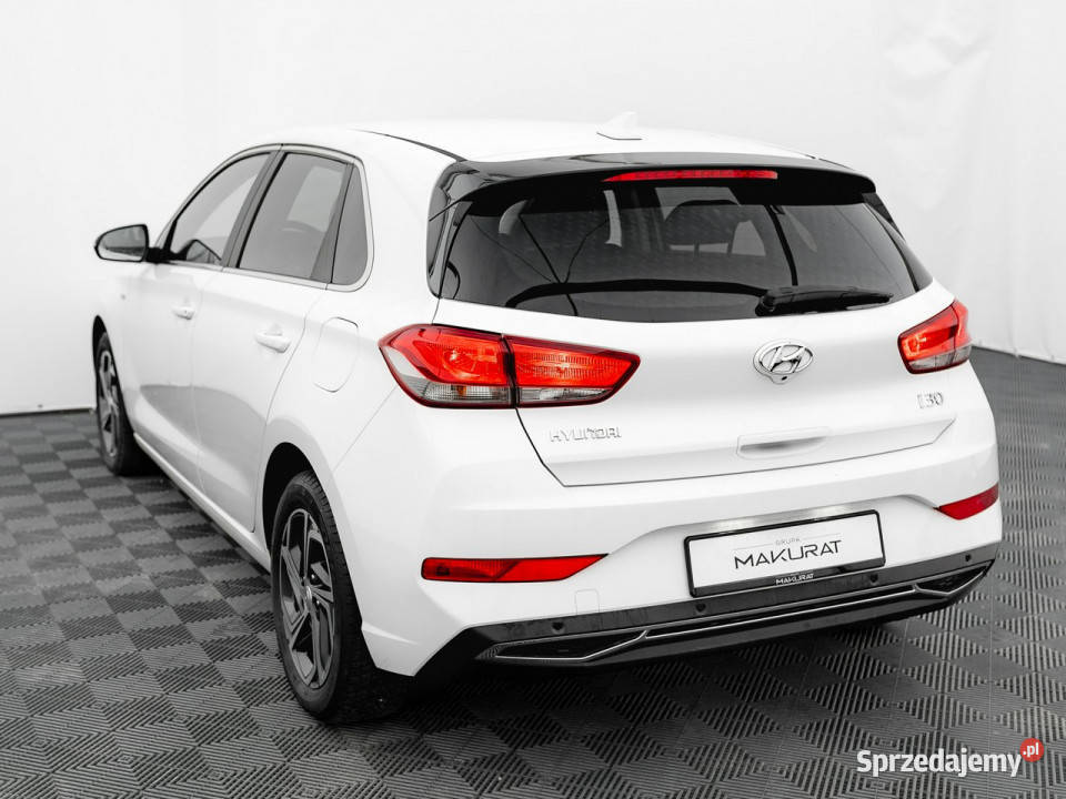 Hyundai i30 WJ9245L15 TGDI 48V Smart Podgrzf I Pępowo
