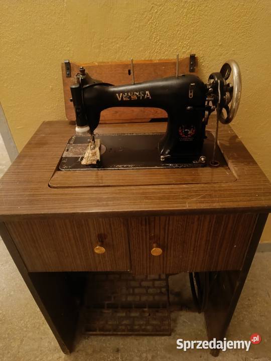 Maszyna do szycia JUNO VESTA Niemiecka Elbląg