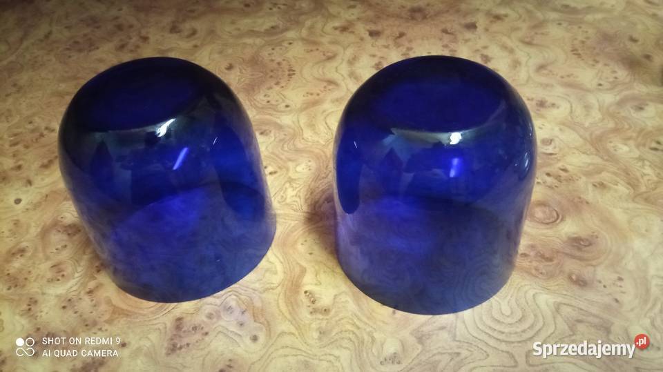 2 kubki szkło kobaltowe sprzedam Wrocław
