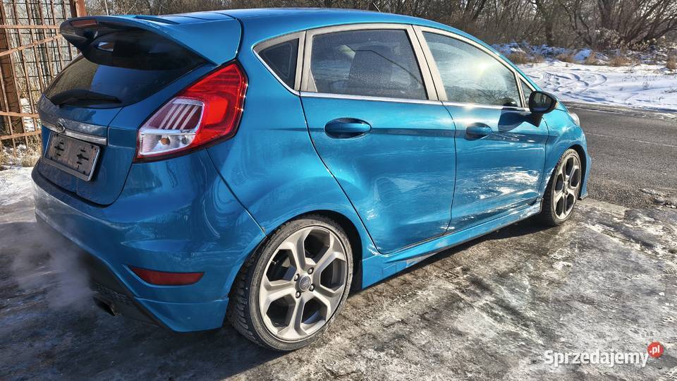 Ford Fiesta mk7 LIFT śliczna 16 HDi 2013r 95KM Toruń