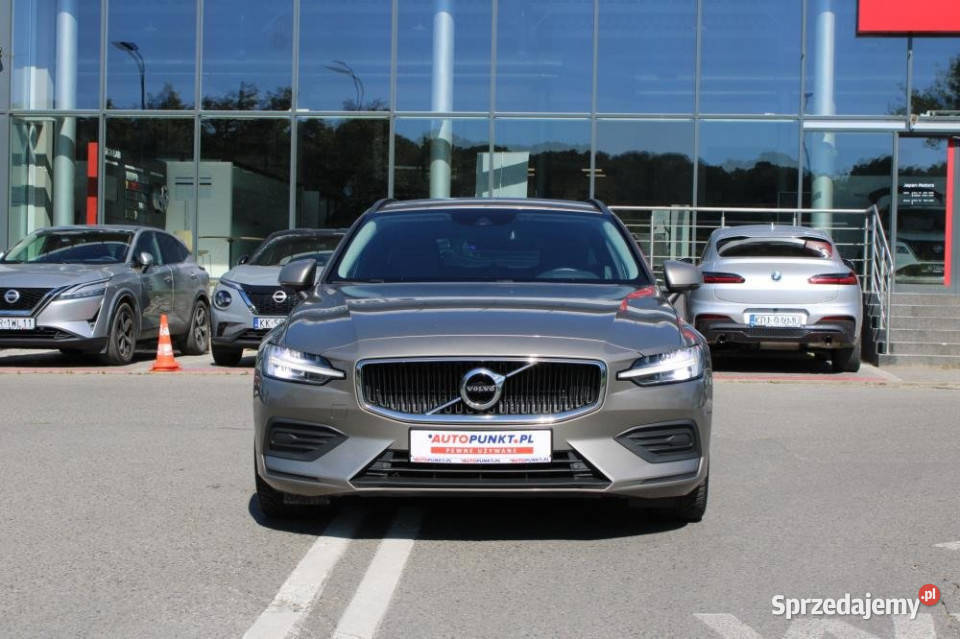 Volvo V60 2021r Czujniki Parkowania PT Skóra Rok produkcji 2021 Kraków
