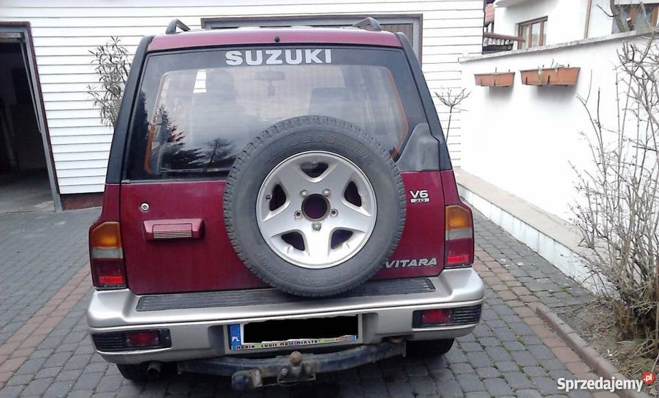 sprzedam Suzuki Vitara 20 V6 4x4 światła przeciwmgłowe Vitara wielkopolskie Konin