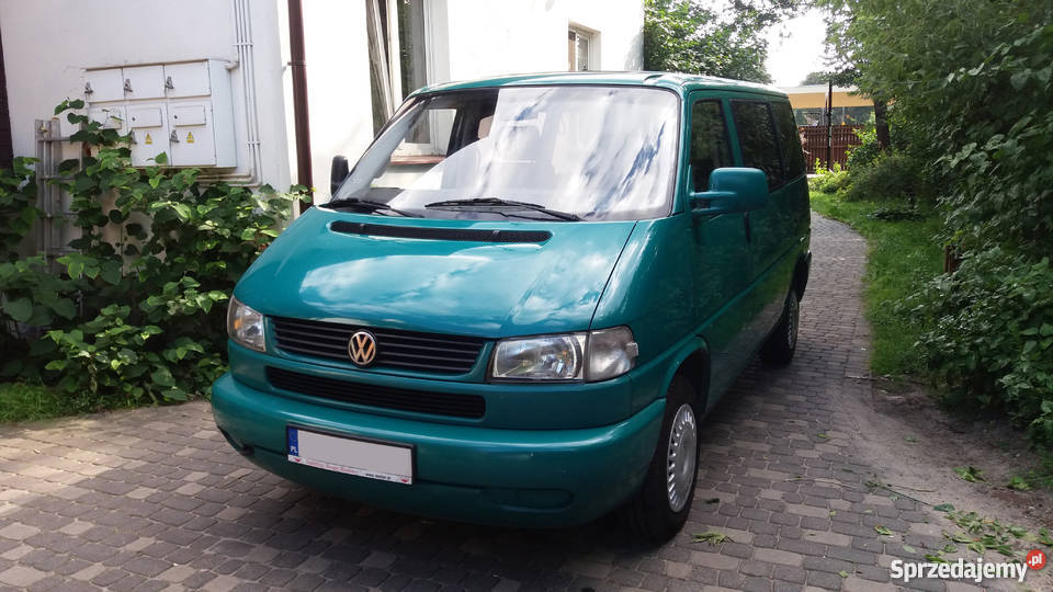 Volkswagen Multivan na podróż z łóżkiem lodówką Józefów sprzedam