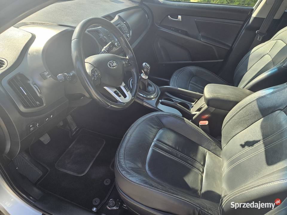 KIA SPORTAGE III 17 DIESEL 235000km podkarpackie Mielec sprzedam