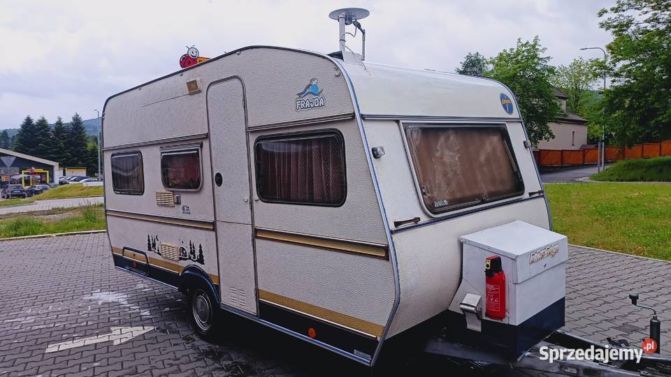 przyczepa kempingowa SOLAR campingowa kemping Rok produkcji 1982 Kempingowe Międzybrodzie Bialskie