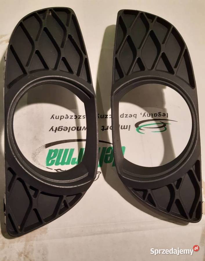 Kratka maskownica halogenu lewa i prawa Toyota Łódź