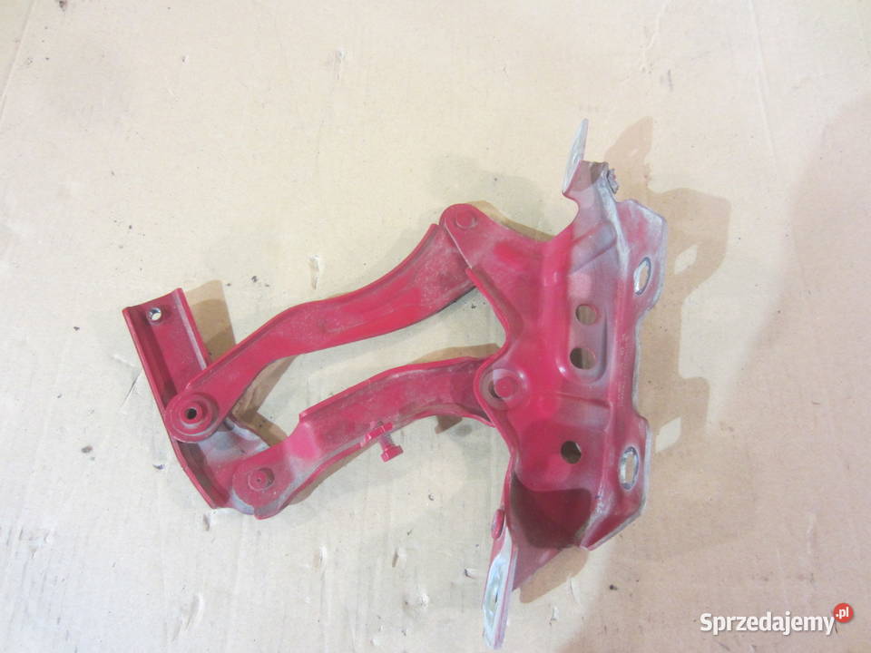 Zawias maski prawy A1698800228 mercedes a klasa części blacharskie sprzedam