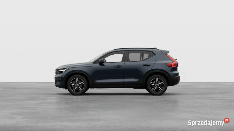 Volvo XC 40 Plus Dark B3 Mild Hybrid Benzyna benzyna XC 40 Łódź