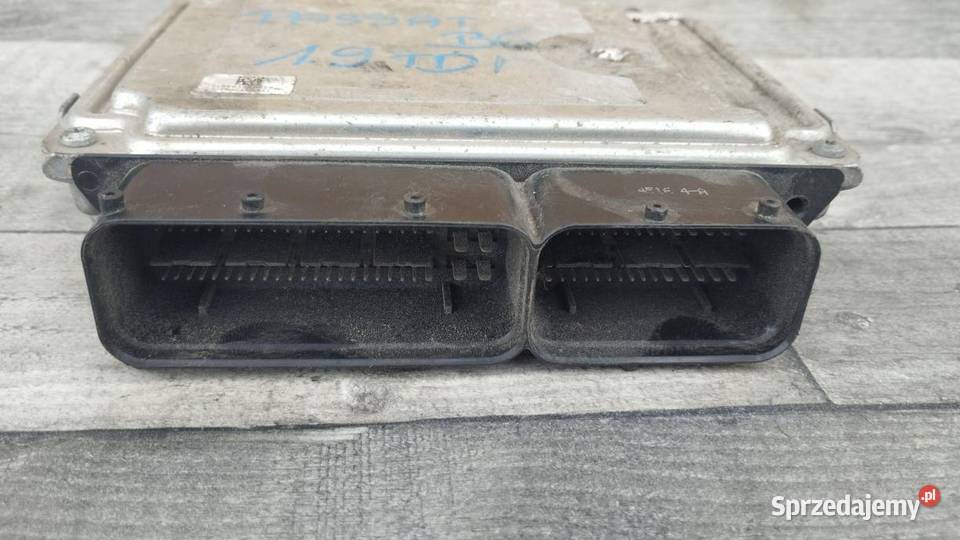 STEROWNIK SILNIKA VW PASSAT B6 19 TDI