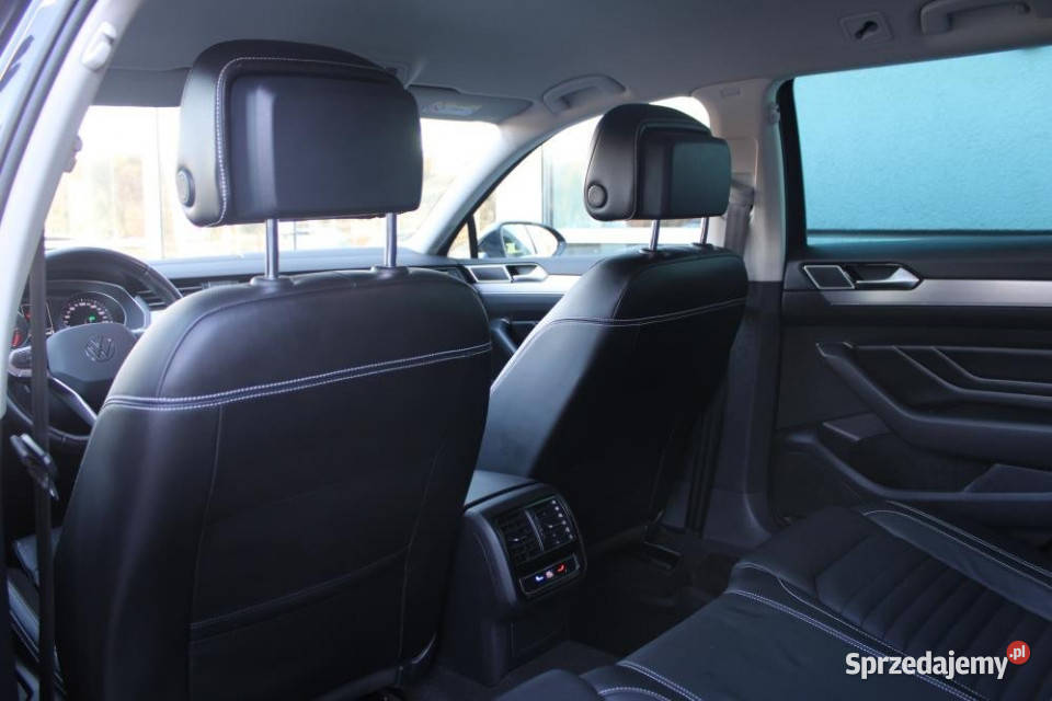 Volkswagen Passat 2023r IQ Light Skóra Hak FV23 nieuszkodzony małopolskie Kraków sprzedam