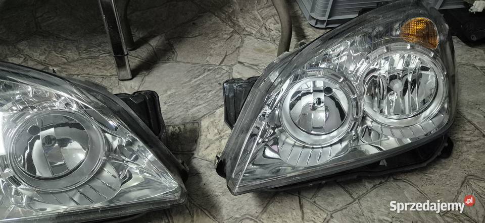 Astra H lampy przednie oryginalne Lampy przednie Chocianów