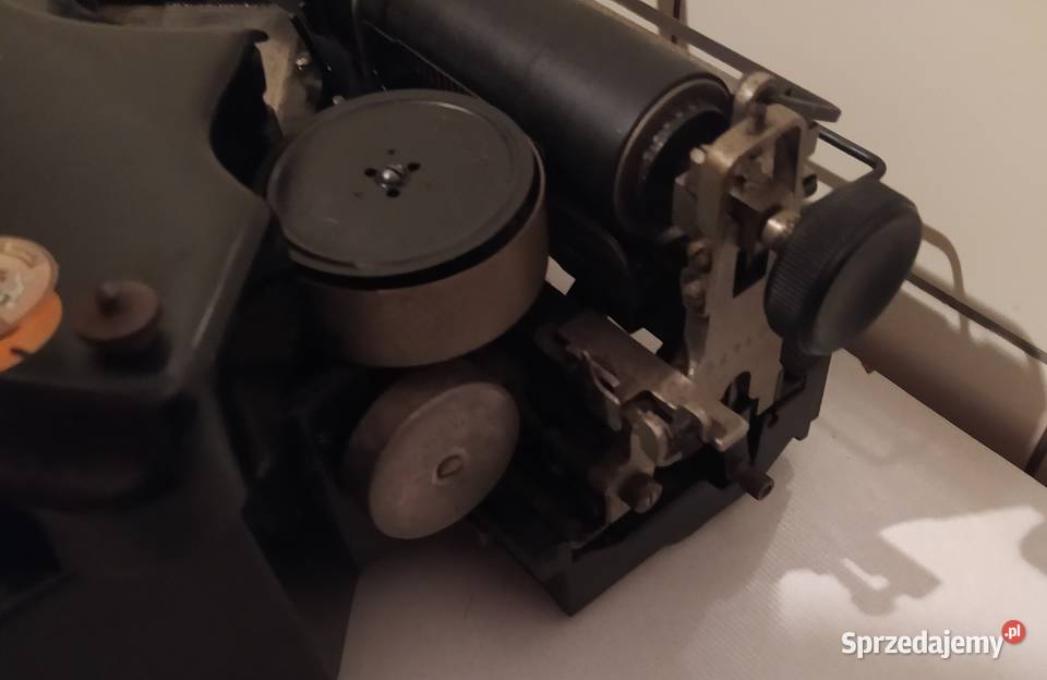 Maszyna do pisania Adler