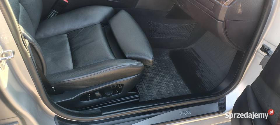 BMW E60 30D 218 M57 gniazdo AUX mazowieckie Radom