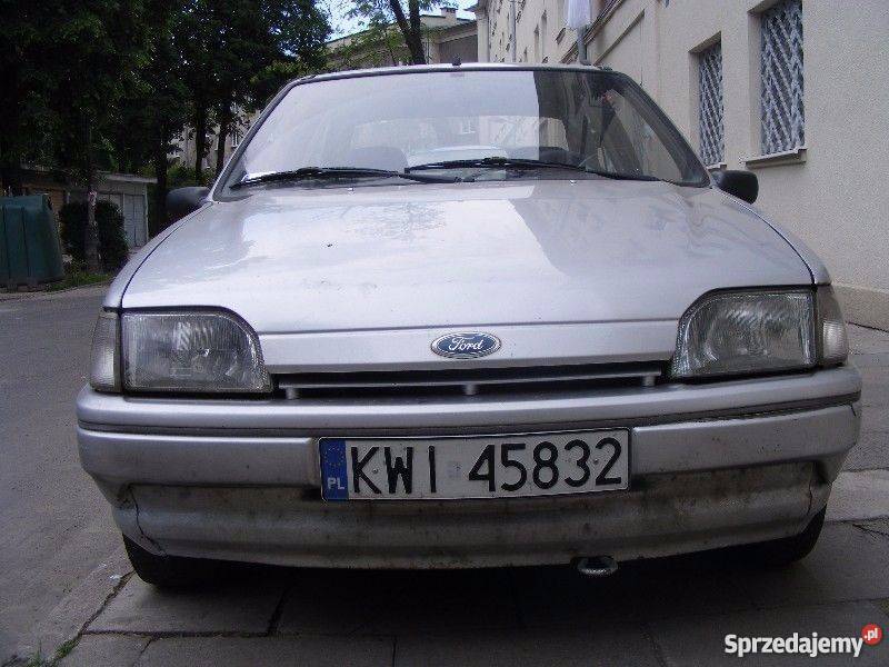 1995 Ford Fiesta Samochód osobowy Tanio Ładne i 159000km Złota sprzedam