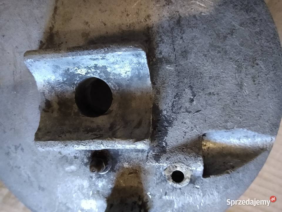 Junak m10 szczekotrzymacz tył kujawsko-pomorskie Kruszwica